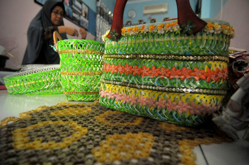 Daur Ulang Sampah: Lebih dari Sekadar Memilah
