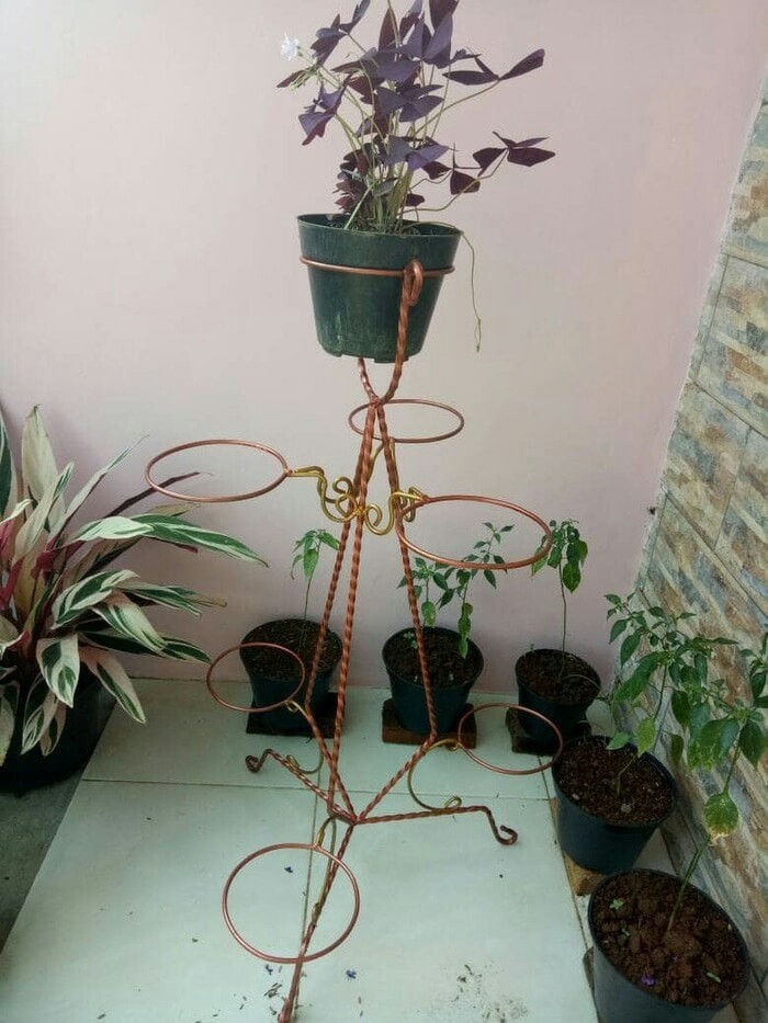 Pot Bunga Ecobrick: Inovasi Daur Ulang yang Estetis dan Berkelanjutan?