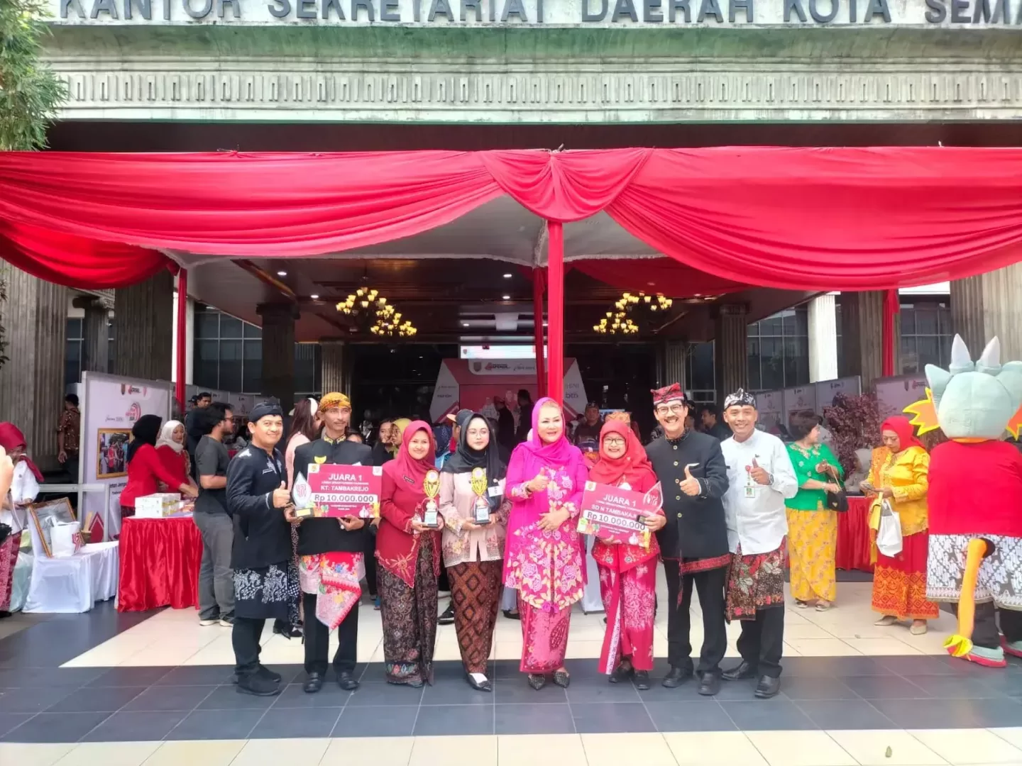 Urban Farming Corner Semarang: Secercah Harapan di Tengah Kota?