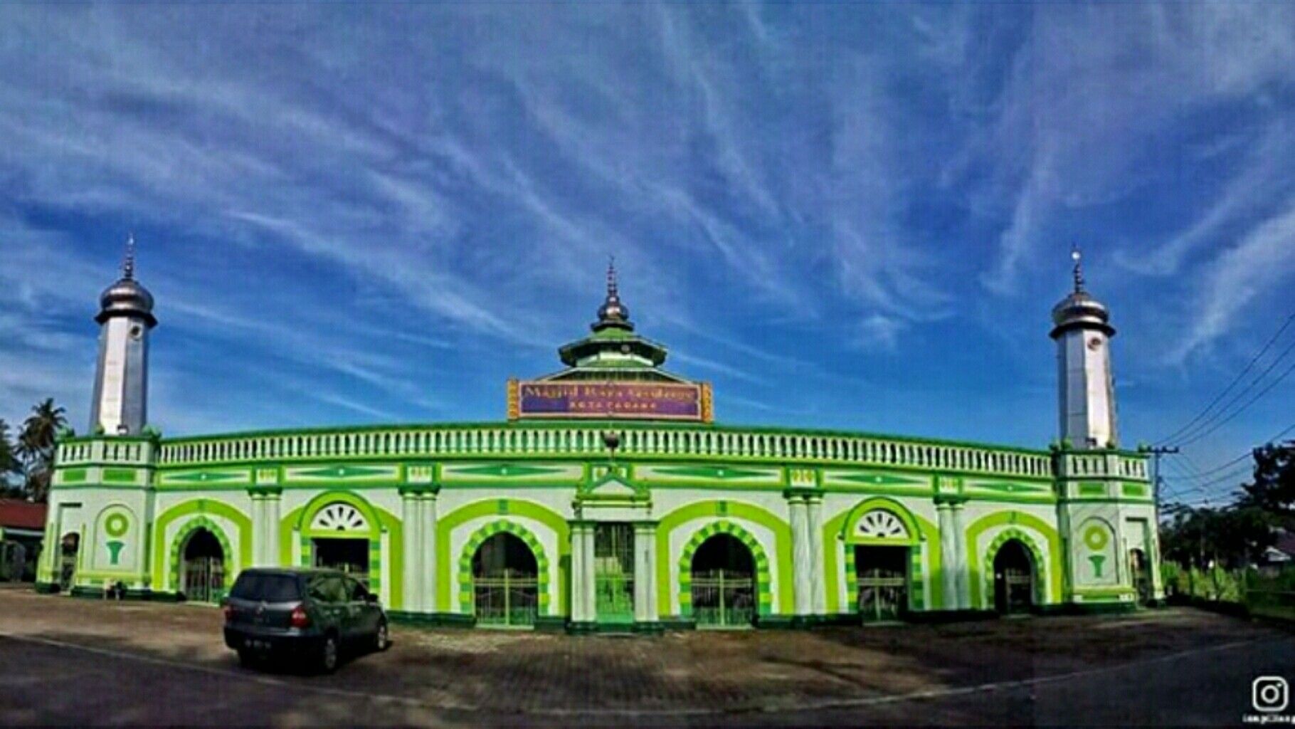 Kebun Raya Kota Padang: Oase Konservasi di Jantung Sumatera