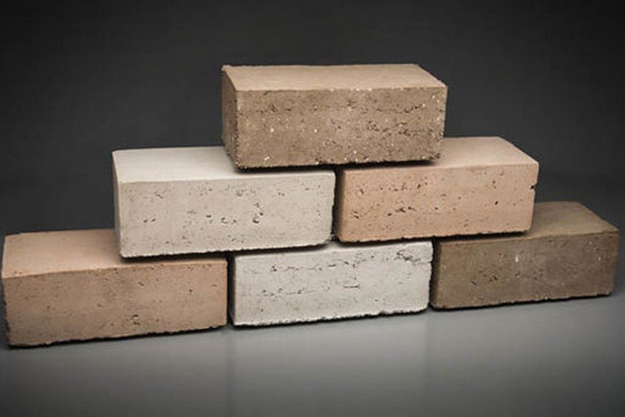 Eco Bricks Wickramasinghe: Siapa Pemasoknya?