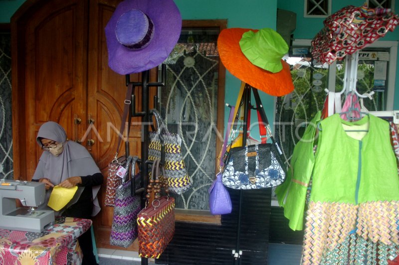 Sampah Kertas Jadi Rupiah: Panduan Lengkap Kerajinan Daur Ulang
