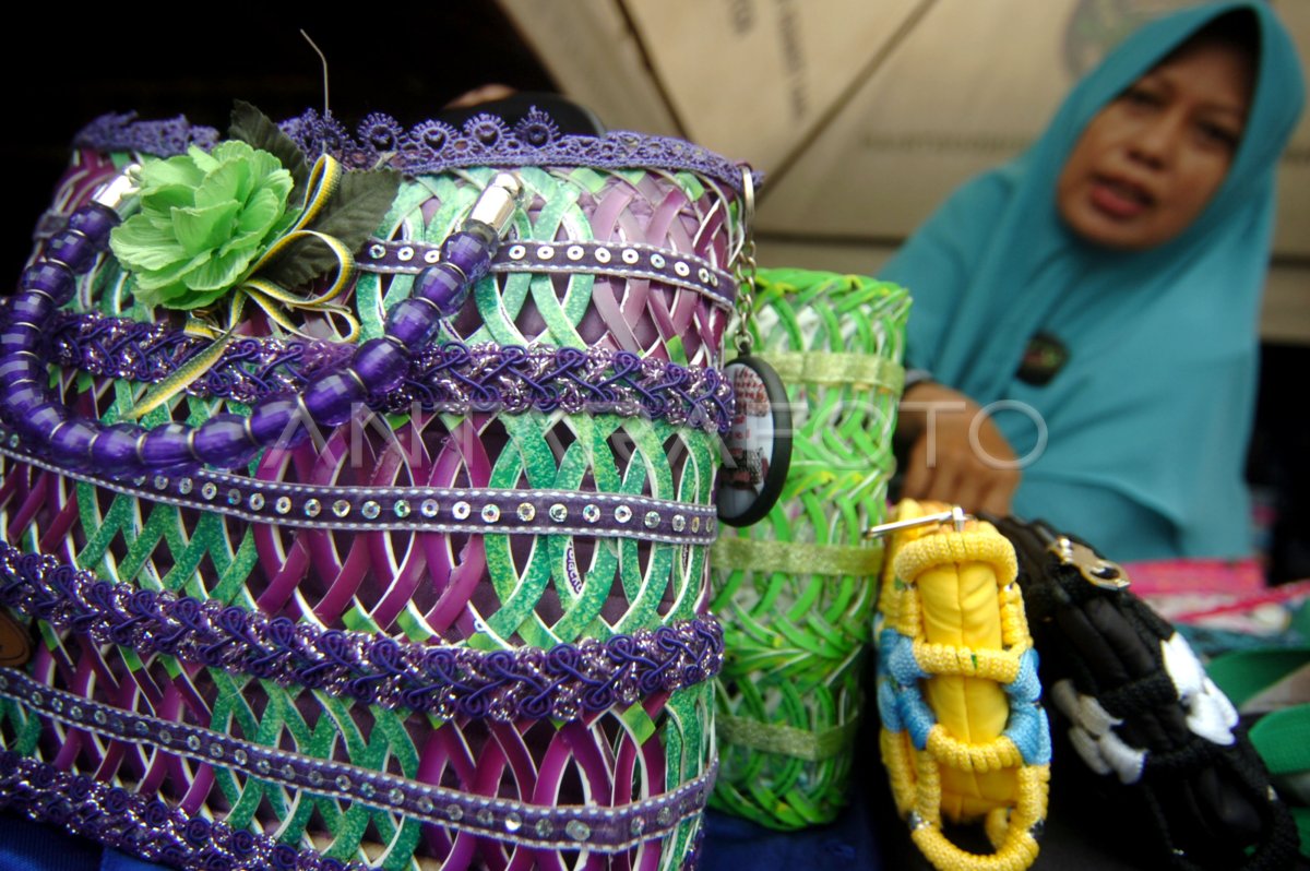 Kreativitas Tanpa Batas: Contoh Kerajinan Daur Ulang Plastik