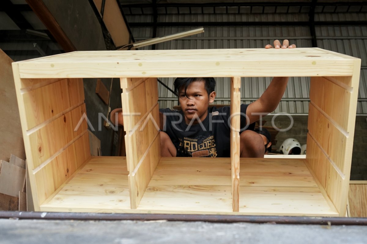 Kerajinan Daur Ulang Kayu: Peluang Kreatif dan Berkelanjutan