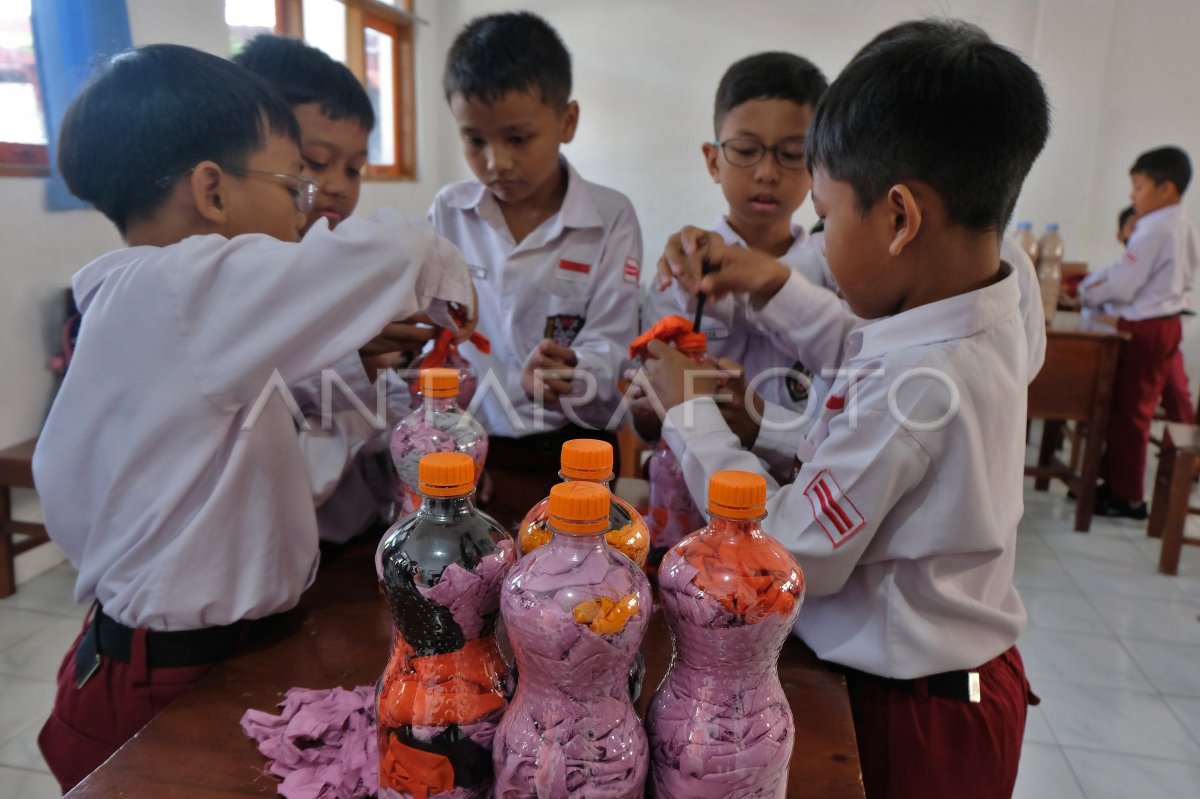 Kursi Ecobrick: Inovasi Ramah Lingkungan atau Sekadar Tren?