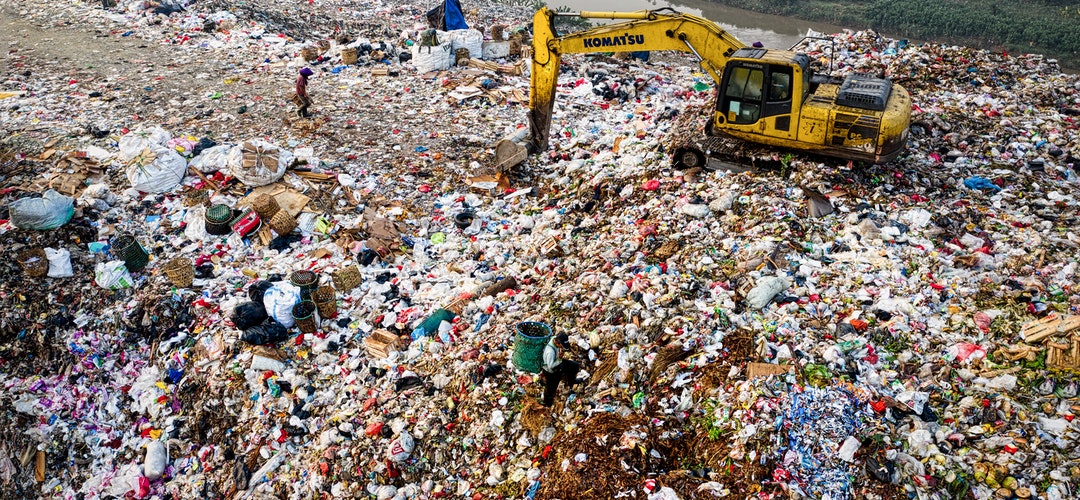Ecobrick: Solusi Kreatif Mengatasi Masalah Limbah Plastik?
